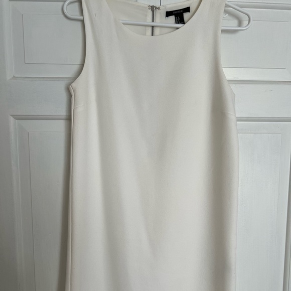 Forever 21 white shift dress - Picture 1 of 4